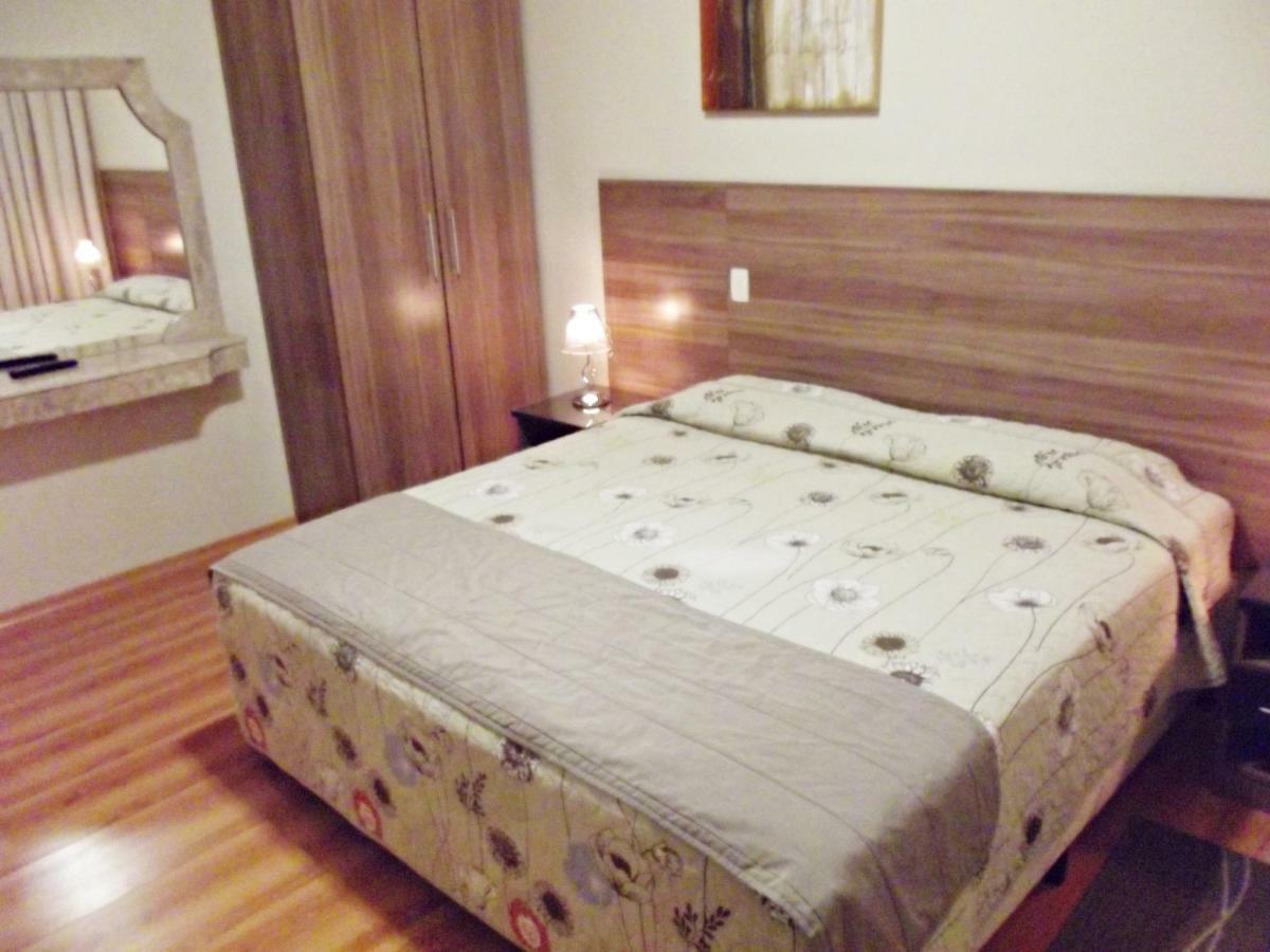 Hotel Acropolis *